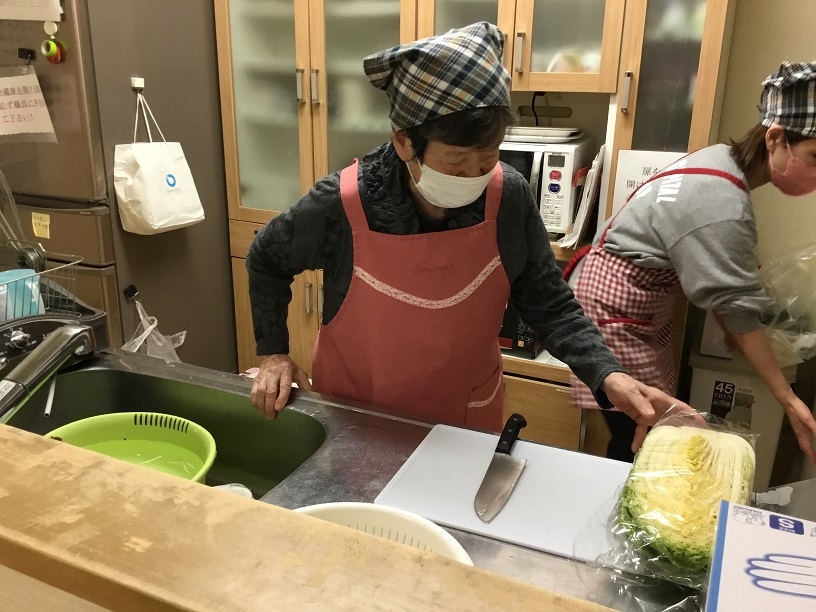 それでは、宿木ユニットの調理現場から！