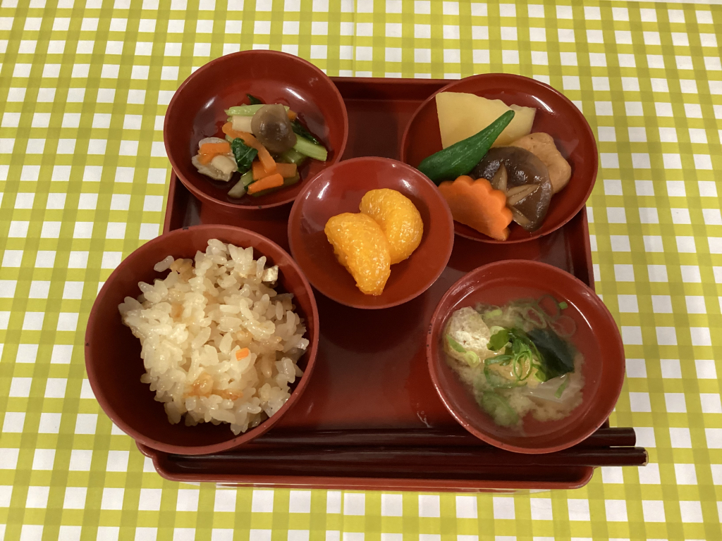 ８月１４日　昼食