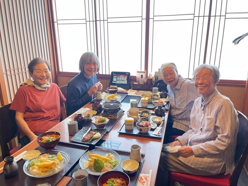 外食行事　かごの屋　１日目