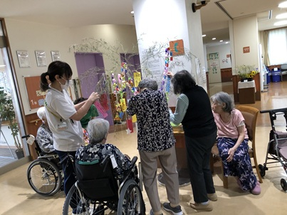 今年も七夕飾り