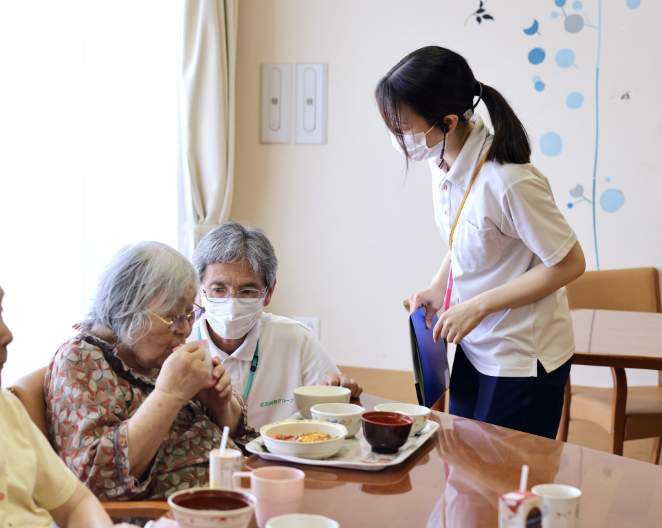 お食事場面での言語聴覚士の役割とは、、、