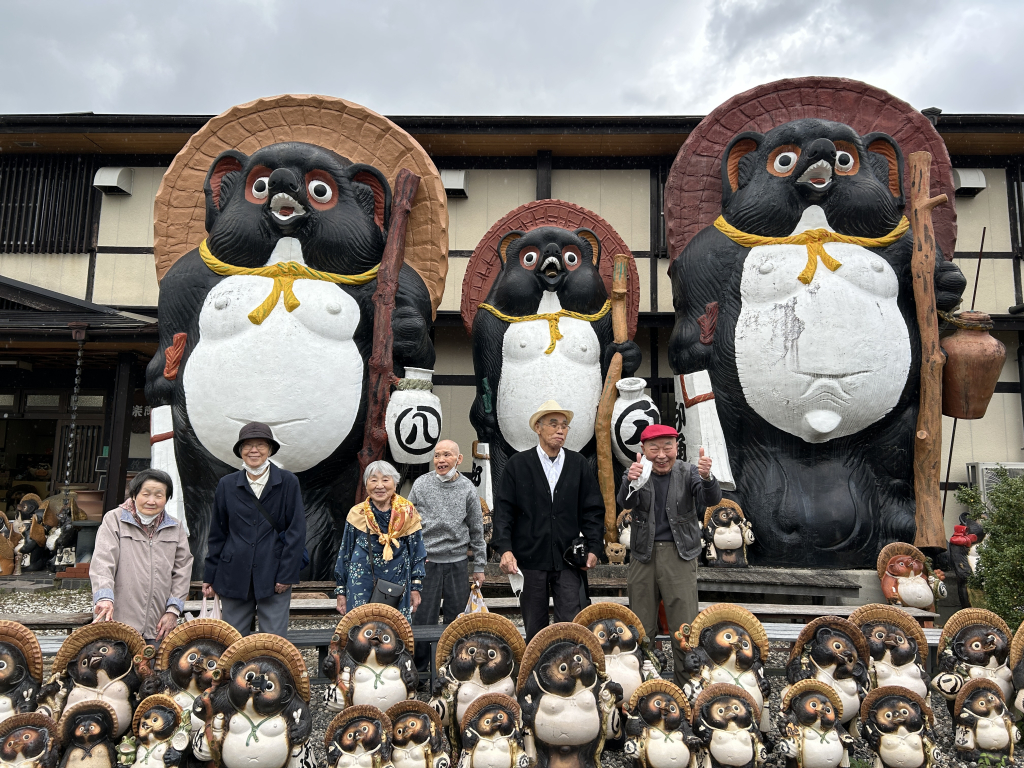 たぬき村絵付け体験　２日目