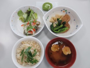 食堂1.jpg